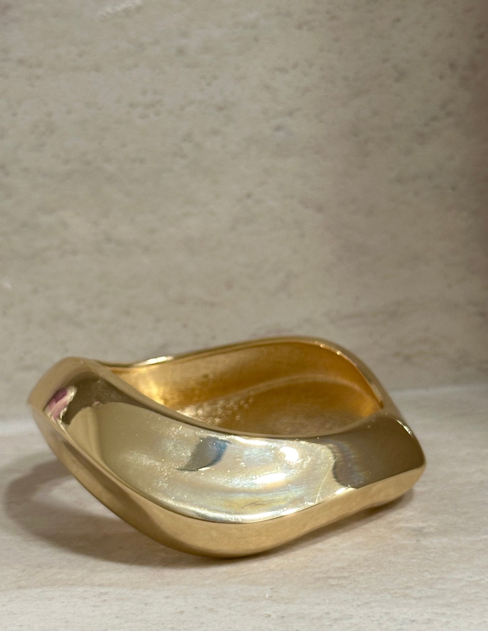 Twist Gold bangle - NOA Jewels - 